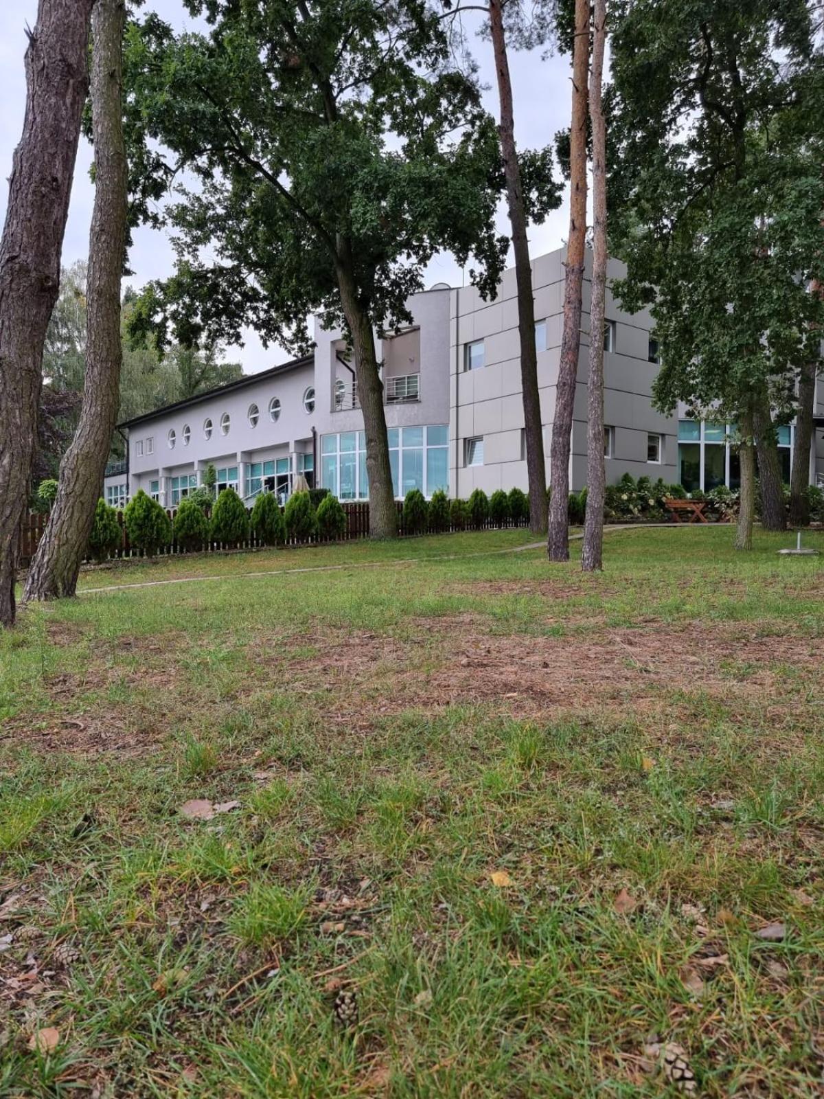 Hotel Mikorzyn Ślesin Exteriér fotografie