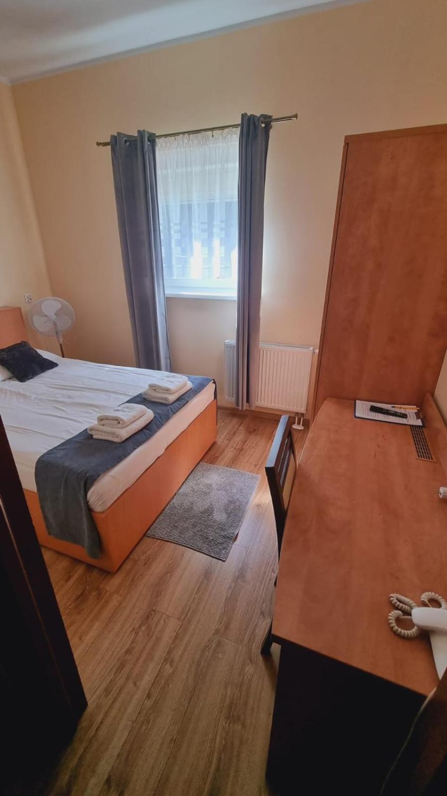 Hotel Mikorzyn Ślesin Exteriér fotografie