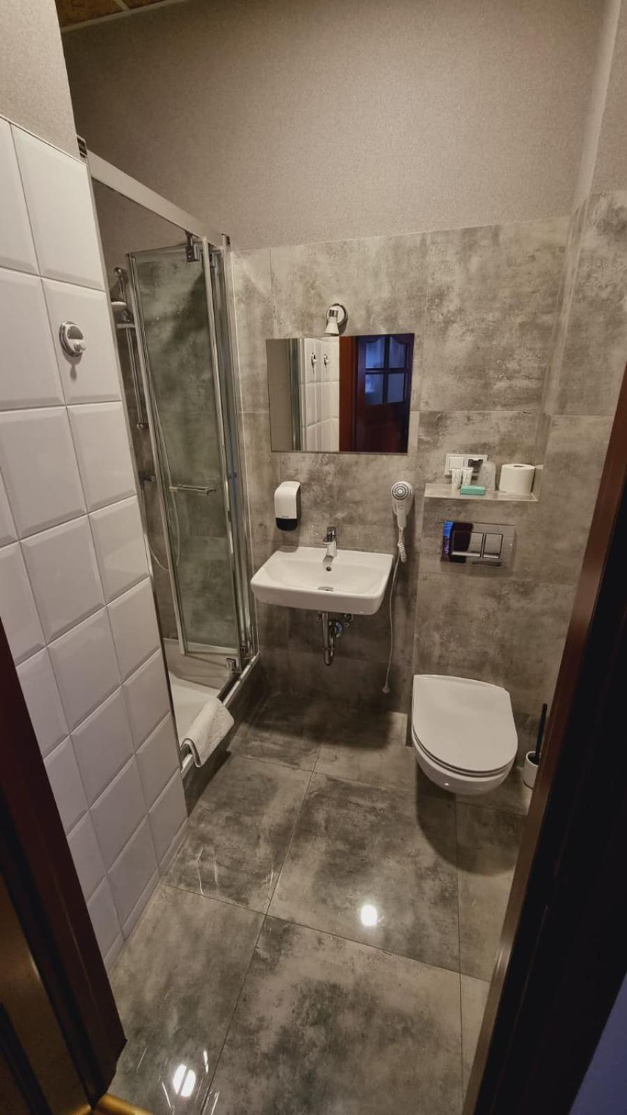 Hotel Mikorzyn Ślesin Exteriér fotografie